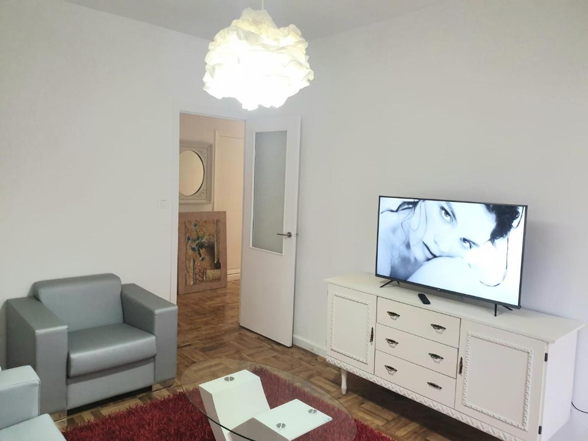 Apartament Contrastes Ribeira Sacra Monforte De Lemos Zewnętrze zdjęcie
